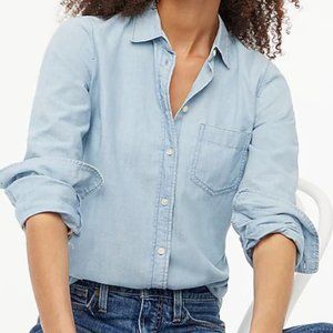 JCrew Dmin/Chambray shirt, size small